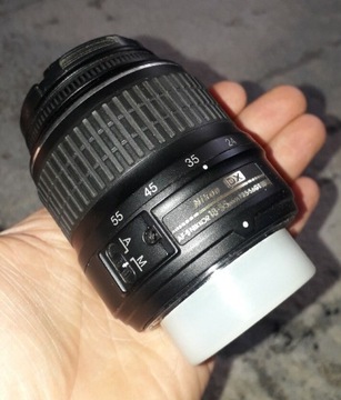 Obiektyw Nikon F AF-S DX 18-55mm f/3.5-5.6G ED II