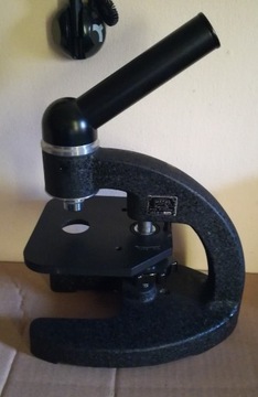 Mikroskop optyczny szkolny PZO MS16, metalowy