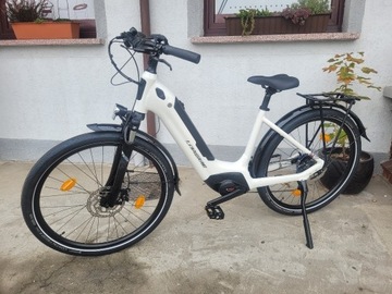 Rower trekkingowy elektryczny LAPIERRE E-URBAN 6.5