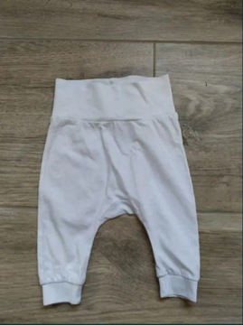 H&M Spodnie dresowe 62 baggy joggery lato cienkie