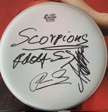 Scorpions autografy drumhead