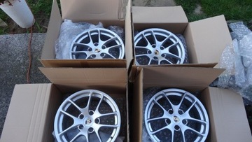 Alufelgi 18" Porsche CAYMAN III 981 8J 9J Komplet