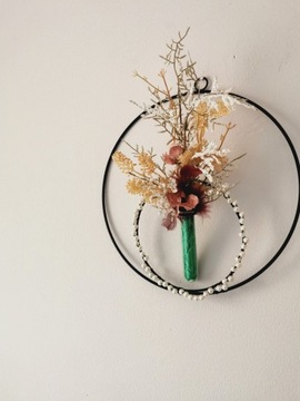 Ozdoba na ścianę wazon z kwiatami