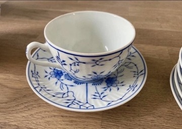 Piękny zestaw porcelana do kawy- herbaty 