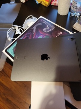 Apple iPad Pro 11-calowy(1generacji) stan idealny.