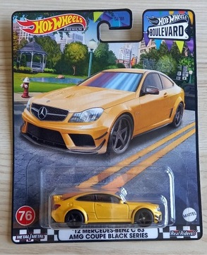  Hot Wheels Premium Mercedes-Benz C 63 AMG Coupe