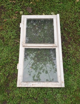 Stara okiennica - okno - agroturystyka