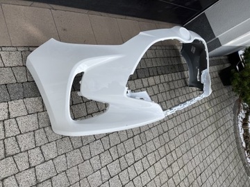Zderzak przód Toyota Yaris 4 biały oryginał