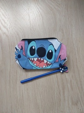 Piórnik Stitch wraz z długopisem