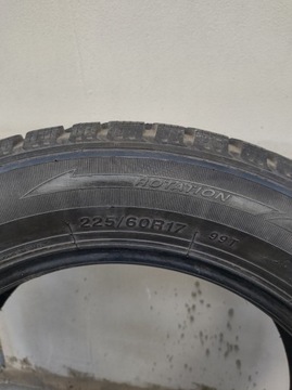 Opony  vw tiguan 225/60 r17