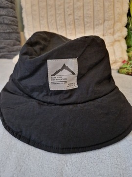 Zara bucket hat czarny jesien zima ocieplany 56cm