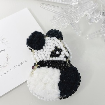 Broszka Panda z koralików handmade