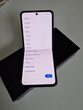 Smartfon Samsung Galaxy Z Flip3 5G 8/128 GB czarny