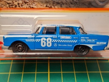 Matchbox_'62_Mercedes_Benz_220_Sedan