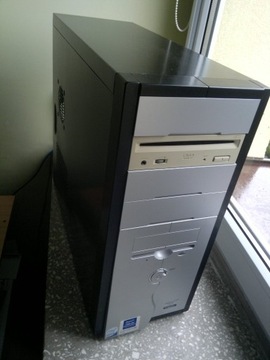 Komputer PC, Intel Core 2 DUO 2.0 GHz 2GB RAM