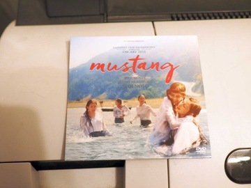 Mustang (Deniz Gamze)–DVD nowe (lektor pl,napisy)