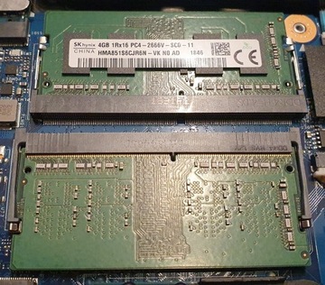Pamięć RAM Hynix 2x 4GB HMA851S6CJR6N-VK
