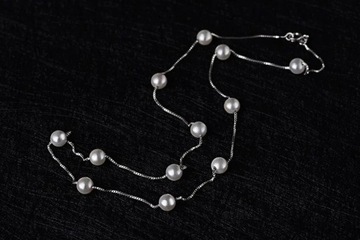 Naszyjnik łańcuszek srebrny z perełkami 