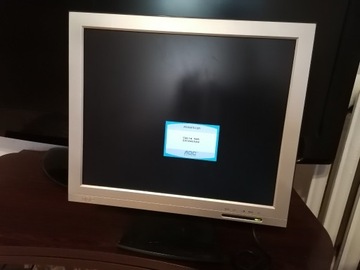 Monitor komputerowy AOC 17" 17cali z okablowanie 100% sprawny.