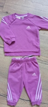 Liliowy dres Adidas rozmiar z metki 3-6 miesięcy 