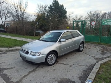 Drzwi prawe lewe przód Audi A3 8L3D 96 srebneLY7W