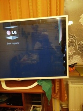 Telewizor LG 50" uszkodzona matryca