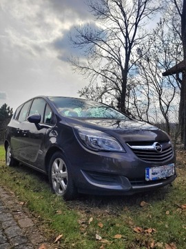 Opel Meriva 1,2 TURBO, 2 właściciel, mały przebieg