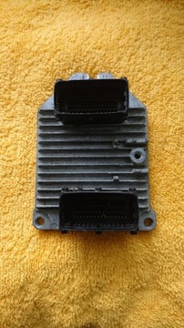 ECU Sterownik silnika ZAFIRA 1.8 55351703 5WK91721