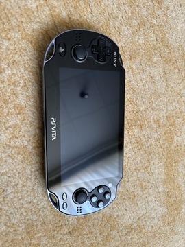 Ps Vita PCH-1004 Plus 3 gry