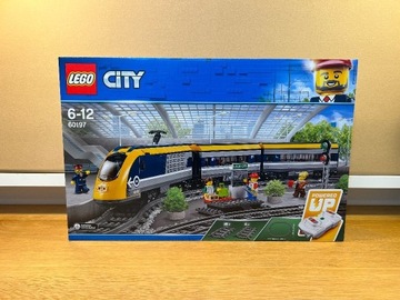 LEGO City 60197 - Pociąg pasażerski