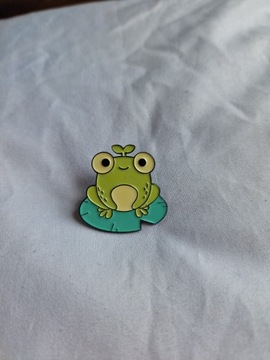 Przypinka pin wpinka broszka żaba frog funny