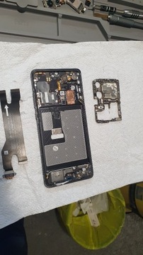 Cały korpus wraz z aparatami Huawei P30 Pro