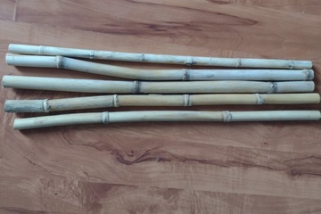 Trawa bambusowa dł. 60 cm i śr. 1,5-2,5 cm. 5 szt.