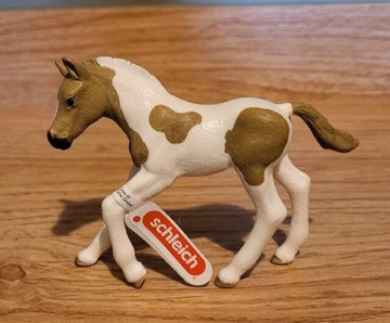 Schleich koń paint horse źrebię figurka z 2018 r.