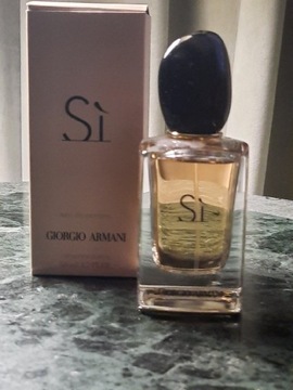 Giorgio Armani woda perfumowana dla kobiet Si 50ml