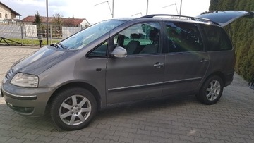 VW Sharan 