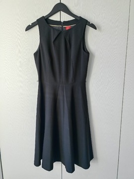 Tiffi sukienka nowa XS 34 rozkloszowana 