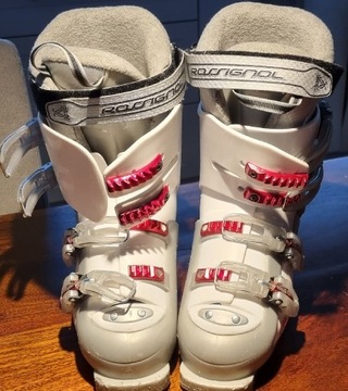 Buty narciarskie damskie