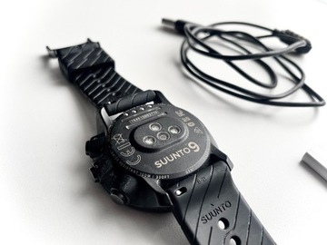 Zegarek smartwatch Suunto 9 Baro Titanum