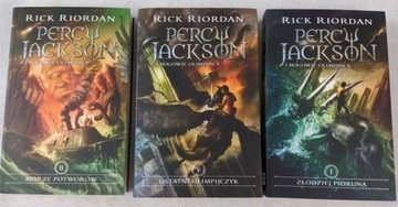 Komplet 3 książek z serii "Percy Jackson i bogowie
