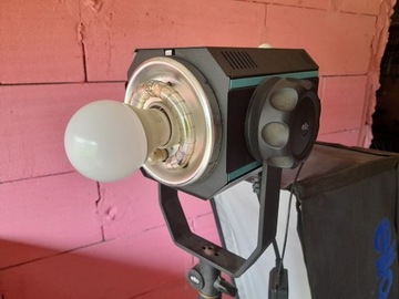 komplet zestaw lamp studyjnych ELFO Quant F500 x2 + BOLING x2 + wyposażenie