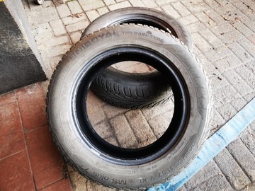 UNIROYAL THE RAIN TYRE