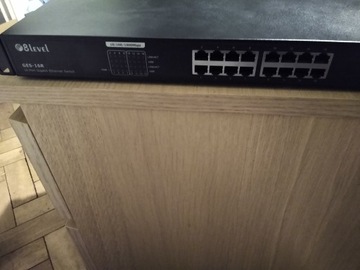 Switch Ethernet 16 portów