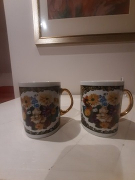 Kultowe kubki Karolina porcelana lata 70 cena za 2