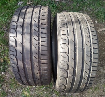 KORMORAN 245/40R19  . UHP  . 2szt.