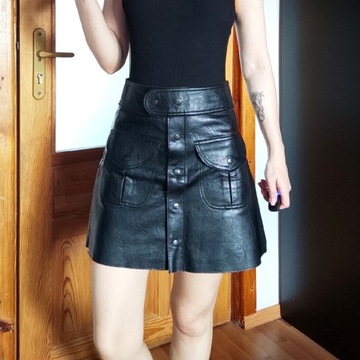 Spódnica mini skóra Zara czarna XS 36 34 rock 