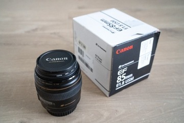 Canon 85 mm f/1.8 EF USM + filtr Hoya HMC UV