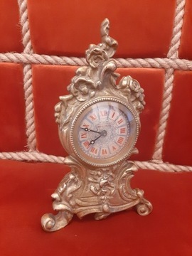 Zegar vintage stojący nakręcany 
