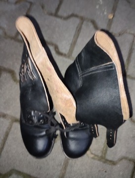 Buty opinacze Nowe rozmiar 39,5/25