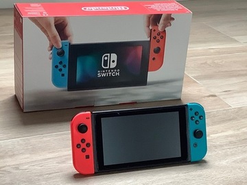 Nintendo Switch Używany - KOMPLET